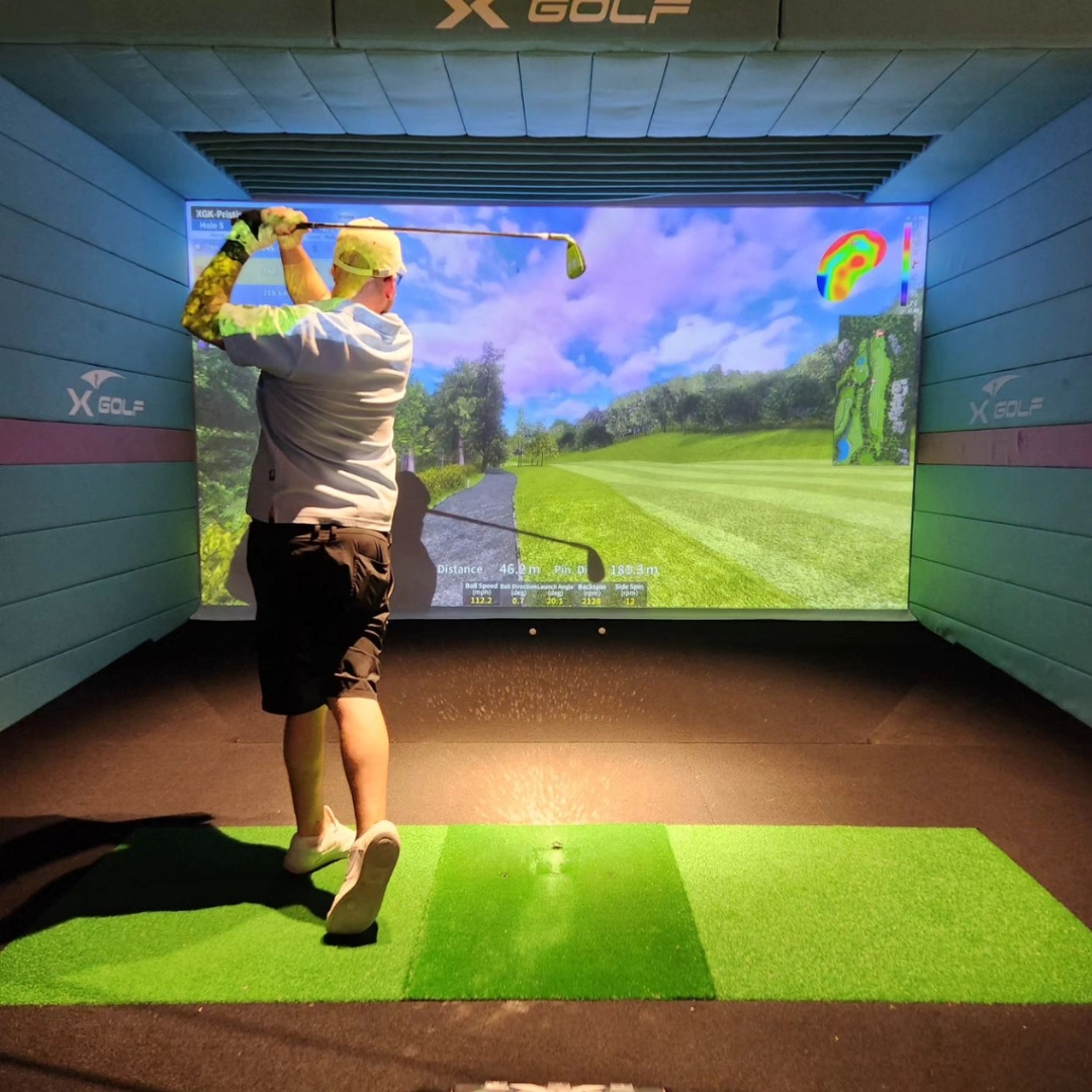 Golf simulator Perth