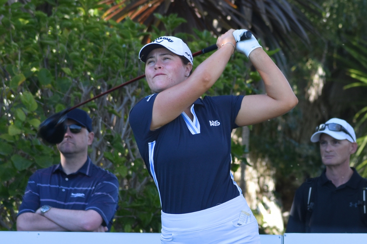 women's golf programs